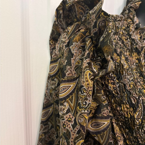Molly Bracken Multicolor Brown Paisley Ruffle Puff Sleeve Blouse, Stretchy NWOT - Picture 3 of 7